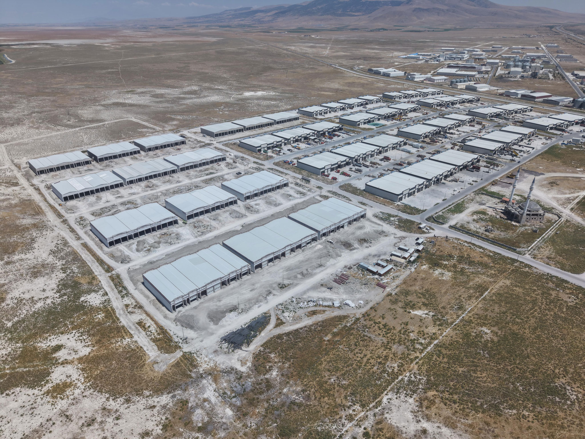 Construction of 94 Workplaces at Mekke Small Industrial Estate in Karapınar